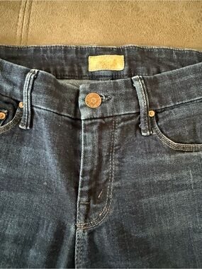 MOTHER Dark Blue Cropped Jeans